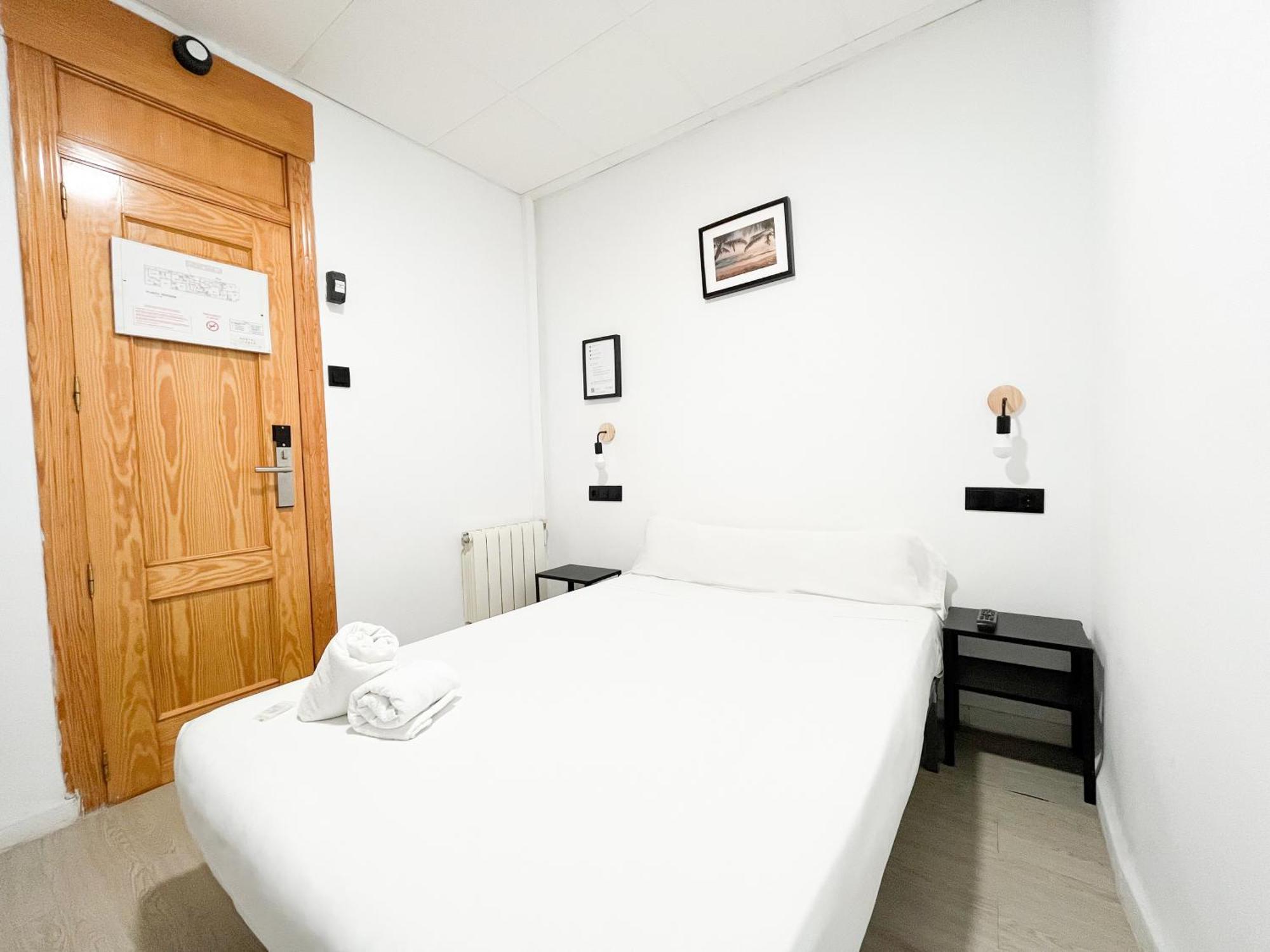 Sleep&Go Hotel Alicante Luaran gambar
