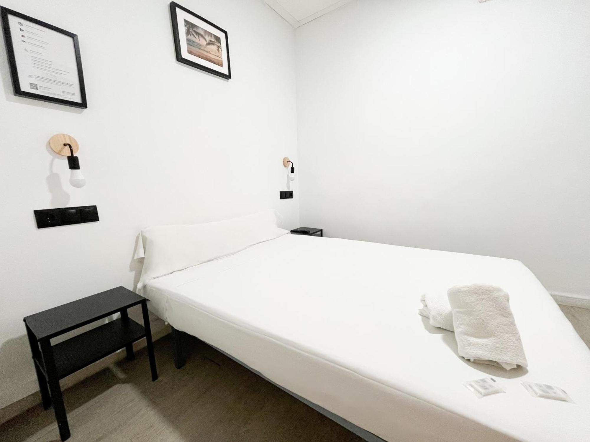 Sleep&Go Hotel Alicante Luaran gambar