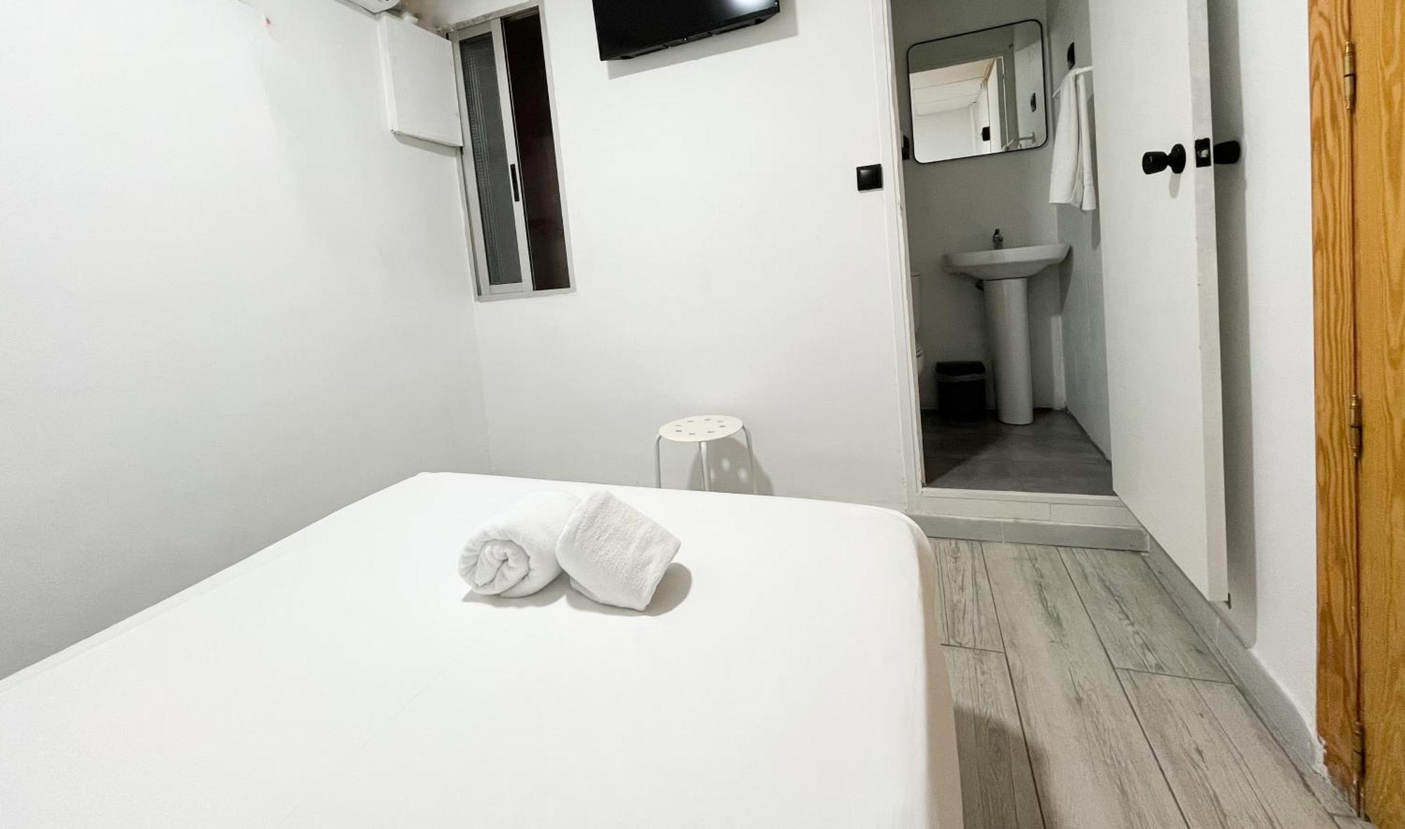 Sleep&Go Hotel Alicante Luaran gambar