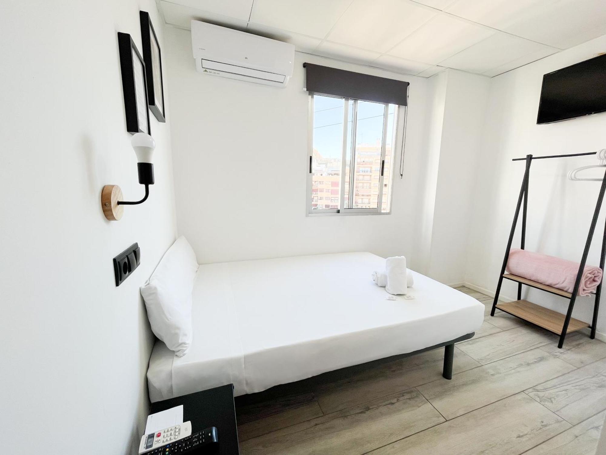 Sleep&Go Hotel Alicante Luaran gambar